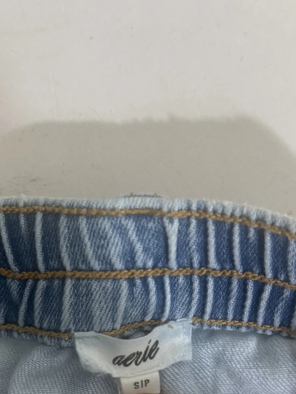 Aerie Light Blue Distressed High-Rise Jean Shorts Size Small - Picture 3 of 8